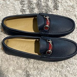 Mens Gucci Horsebit loafers Size 9 Navy Blue